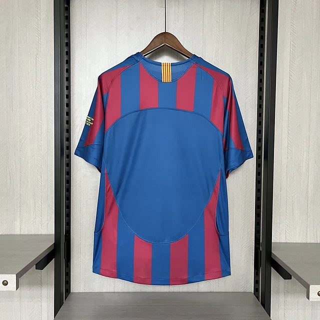 Barcelona 2005/06 Home Retro Jersey