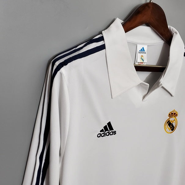 Real Madrid 2001/02 Home Retro Jersey
