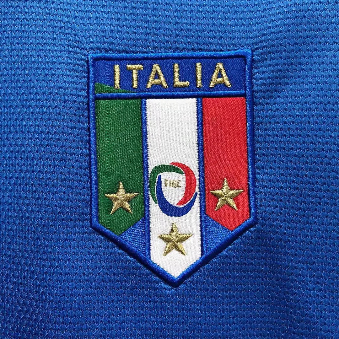 Italy 2006 Home Retro Jersey