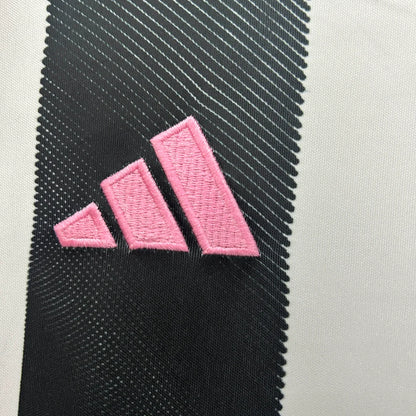 Juventus 2025/26 Home Kids Kit