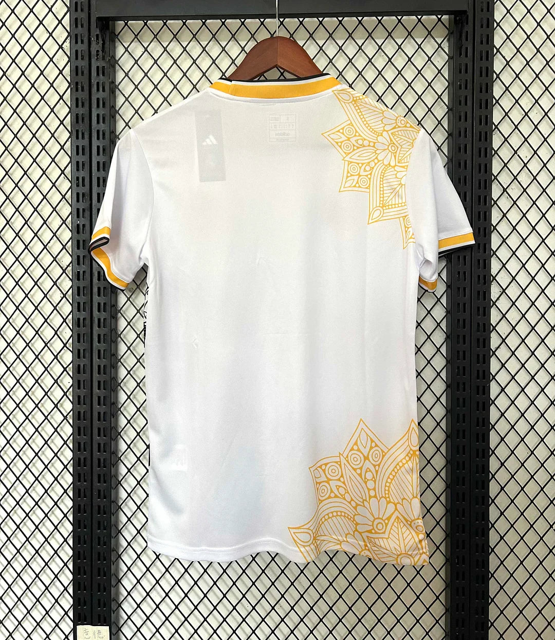 Real Madrid Black Snake And Gold 2025/26 Special Jersey