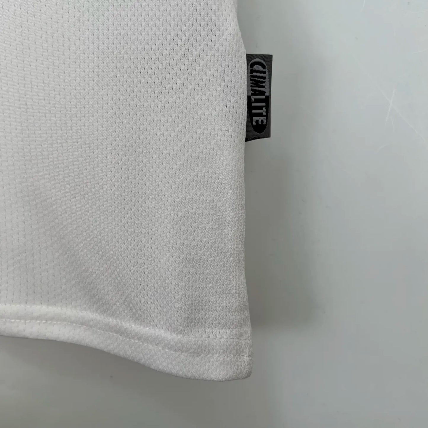 Real Madrid 2003/04 Home Retro Jersey
