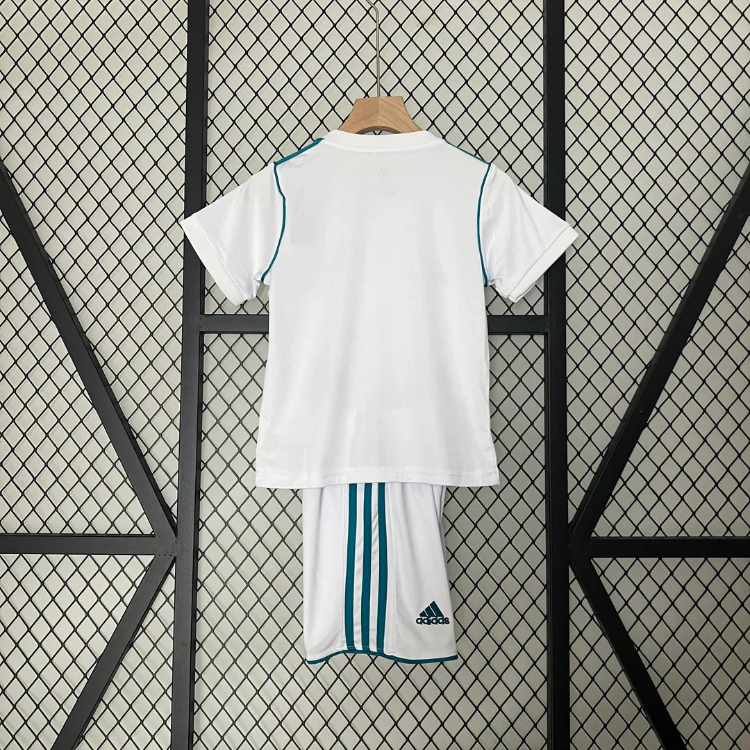 Real Madrid 2016/17 Home Kids Kit