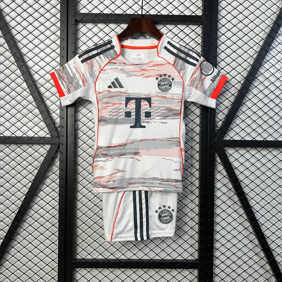 Bayern Munich 2025/26 Away Kids Kit