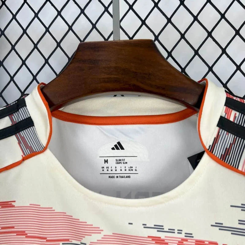 Bayern Munich 2025/26 Away Jersey