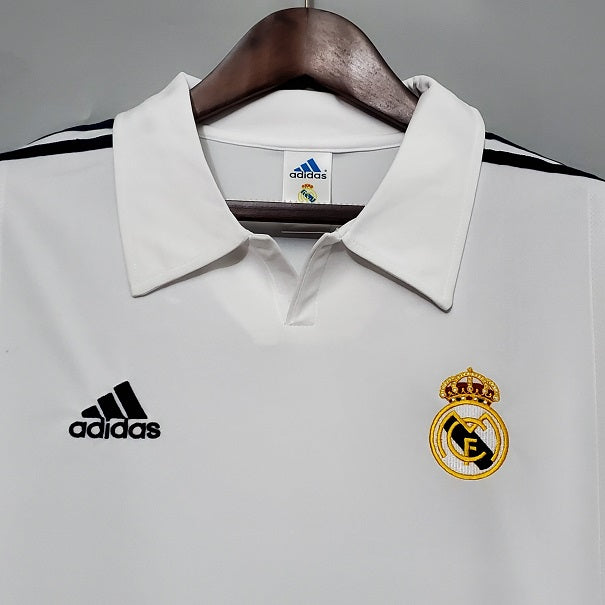 Real Madrid 2001/02 Home Retro Jersey