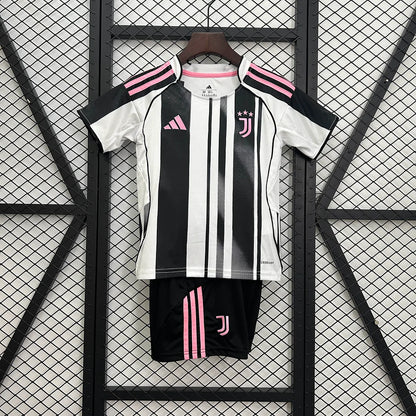 Juventus 2025/26 Home Kids Kit