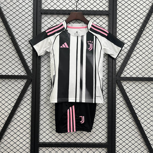 Juventus 2025/26 Home Kids Kit
