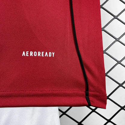 Manchester United 2025/26 Home Kids Kit