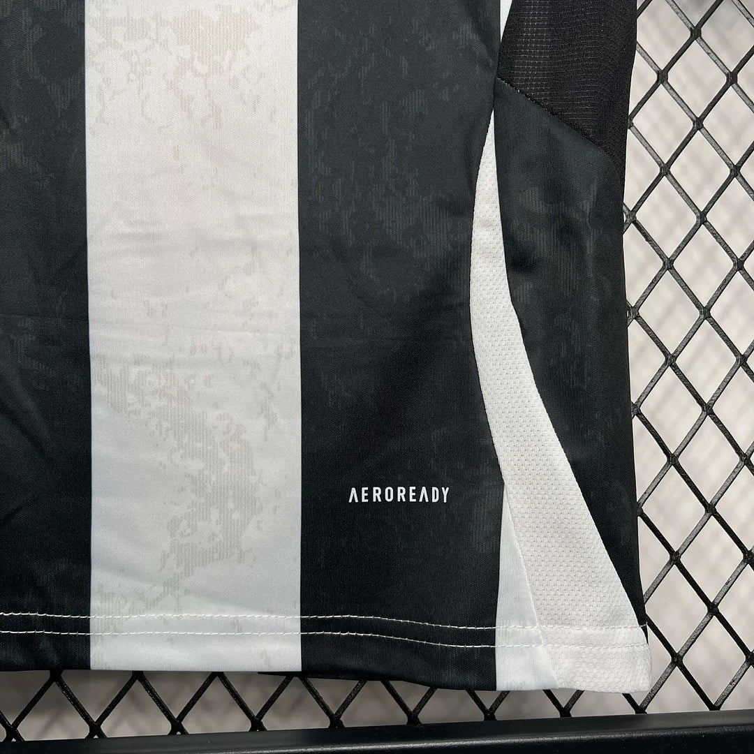 Juventus 2024/25 Home Kids Kit