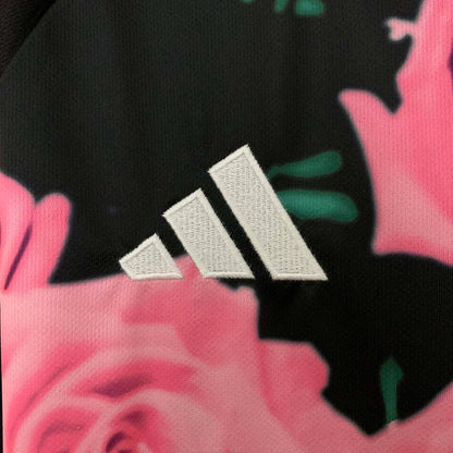 Real Madrid Pink Snake 2025/26 Special Jersey