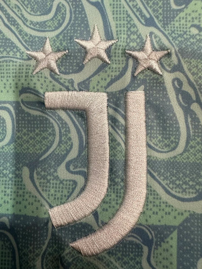 Juventus 2025/26 Away Jersey